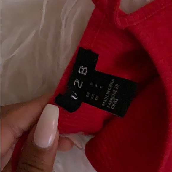 red bodysuit - Picture 2 of 2